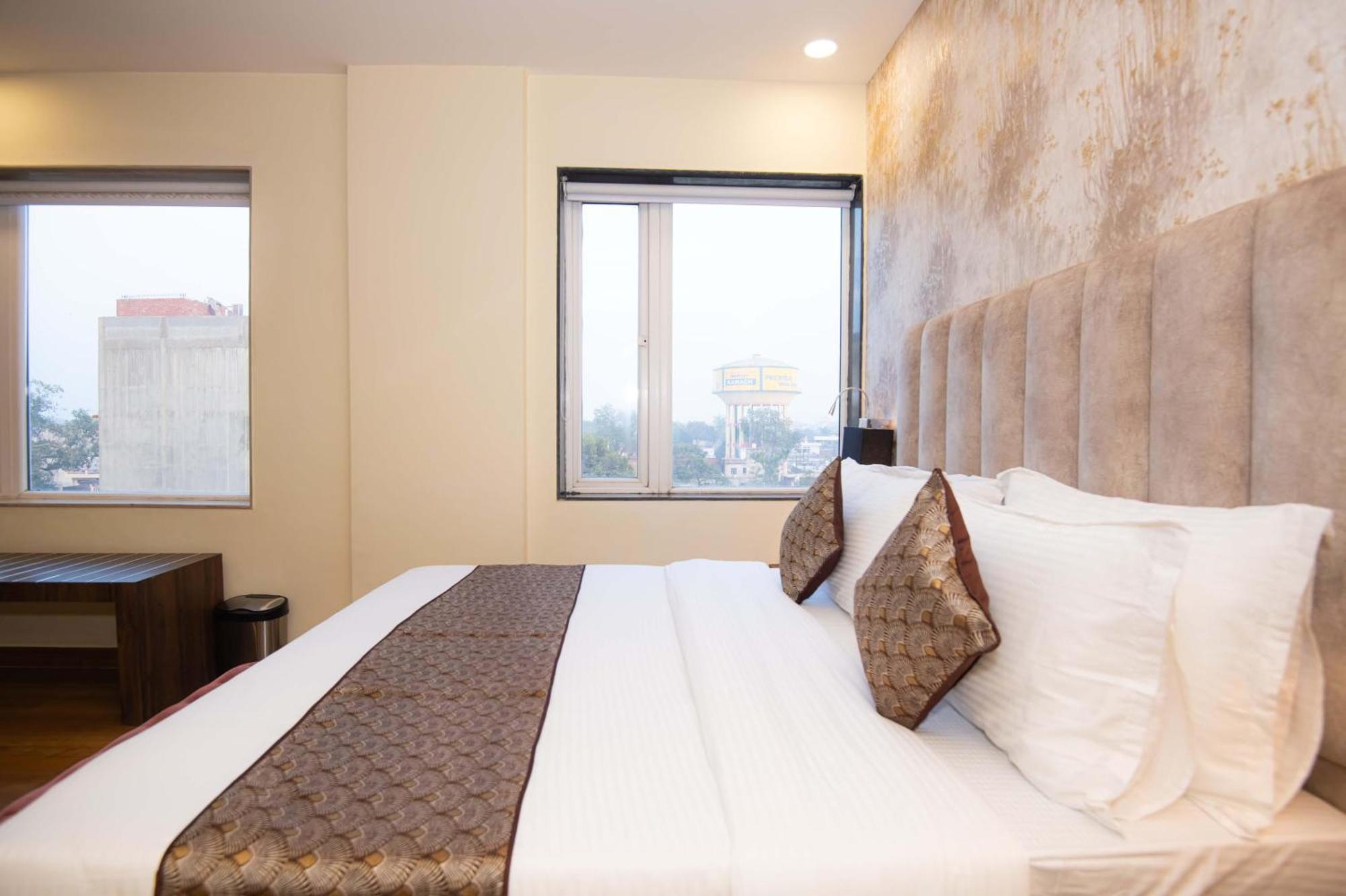 Hotel Avadh Classio Near By Ram Mandir Faizābād Eksteriør bilde